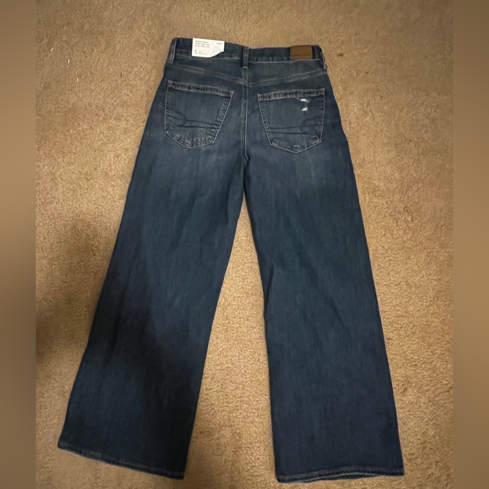 American Eagle Super High Rise Baggy Wide Leg Jeans - Picture 2 of 4